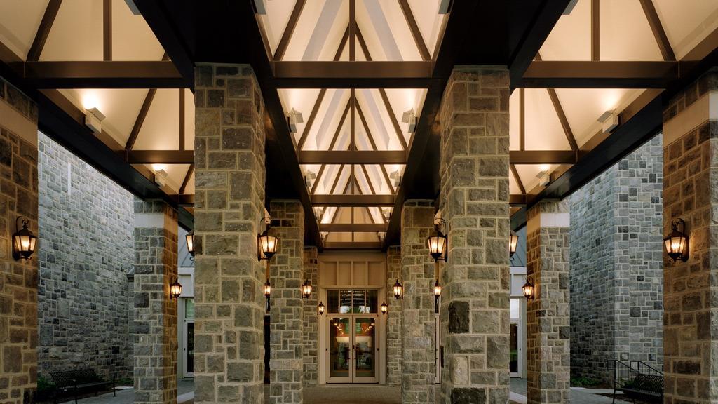 The Inn At Virginia Tech - On Campus Blacksburg Exterior photo